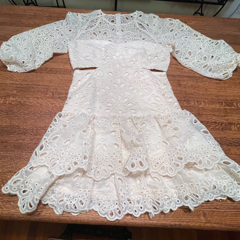 Maje Eyelet Dress Size EU40 US 6 or 8. NWOT